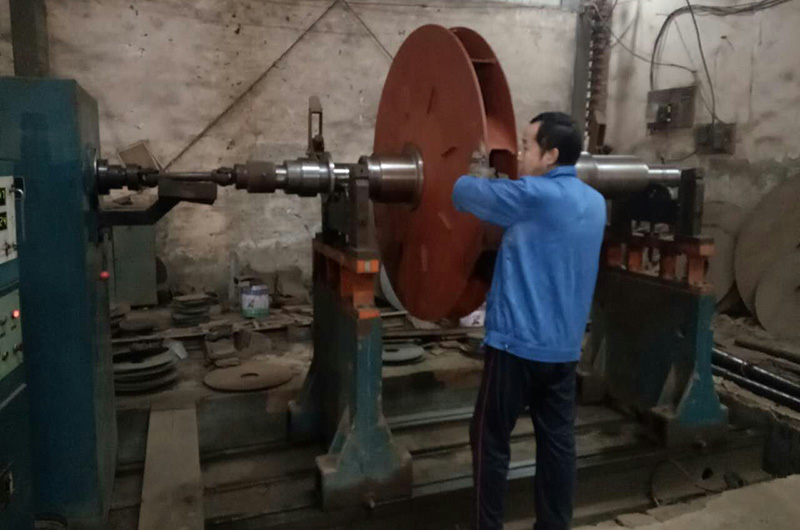 高壓高轉速風機轉子平衡檢測中 高壓高轉速風機轉子平衡檢測中